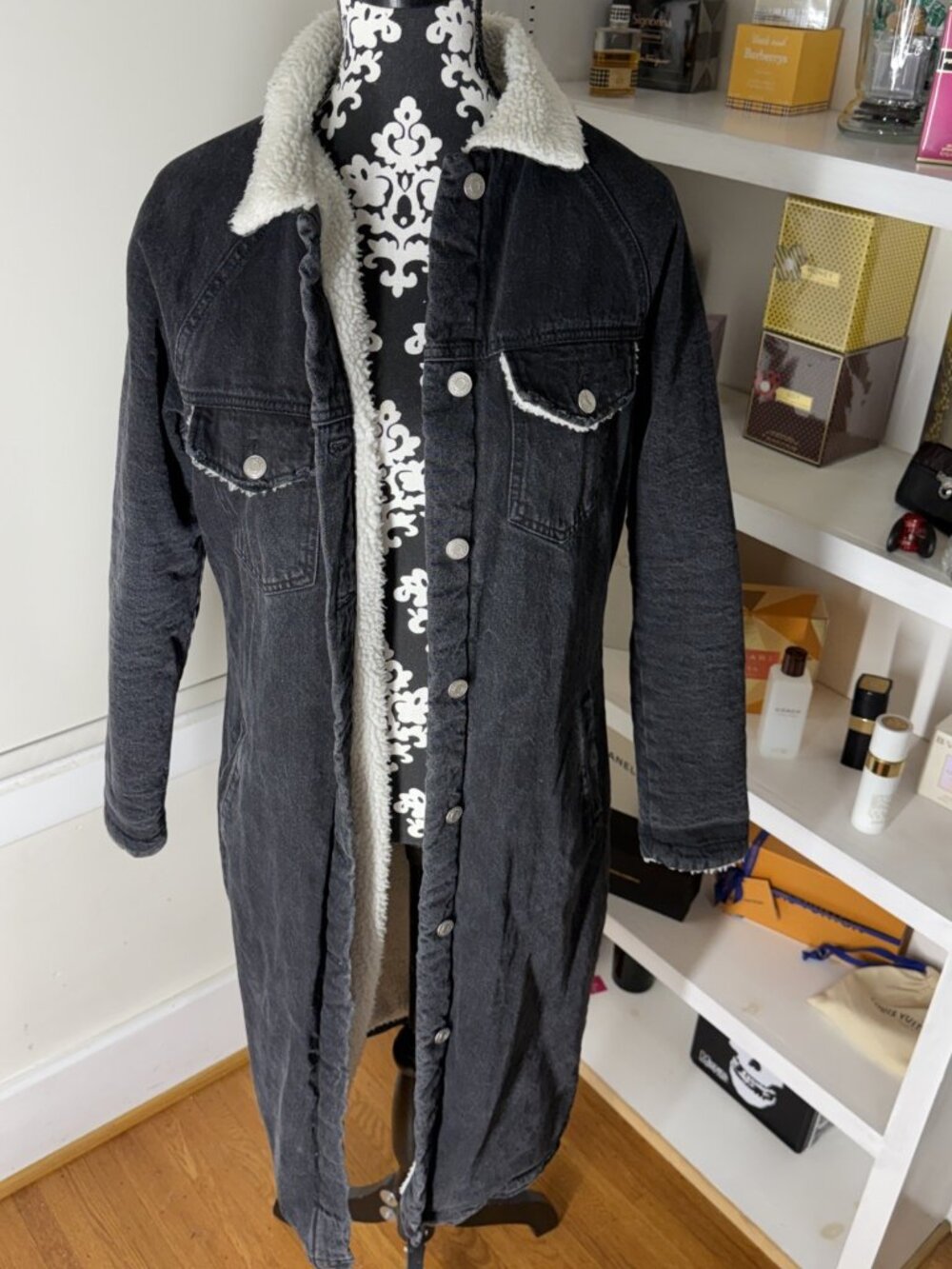 Refuge Distressed Denim Faded Long Black Jean Jacket Pockets Women' M Y2K